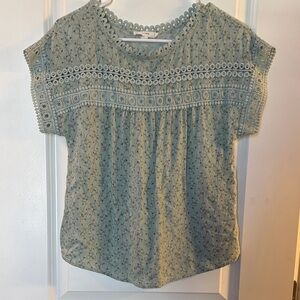 Mine Floral Crochet Accent Blouse - Light Green